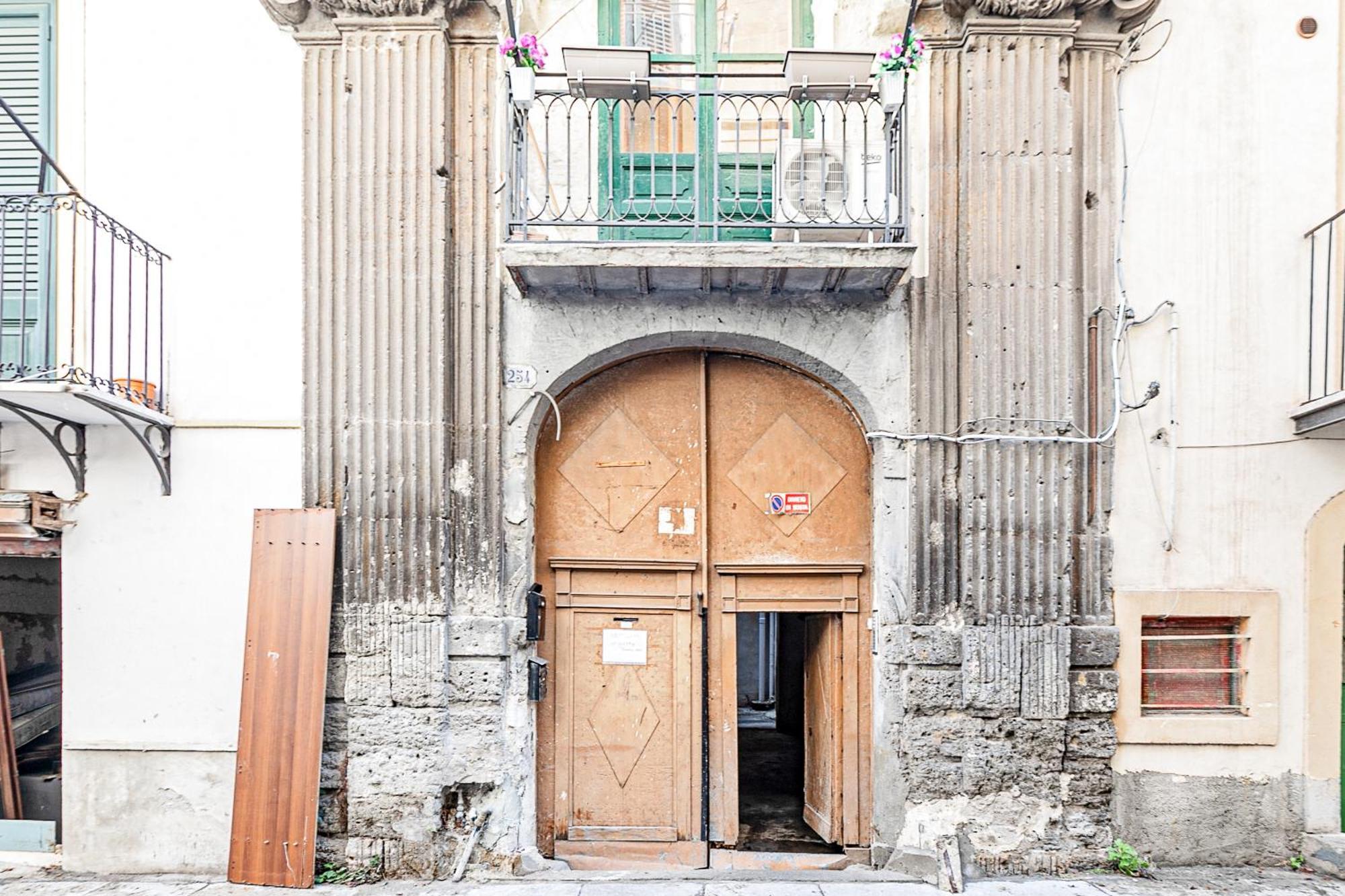 Palazzo Dei Normanni Stylish Apartment 巴勒莫 外观 照片